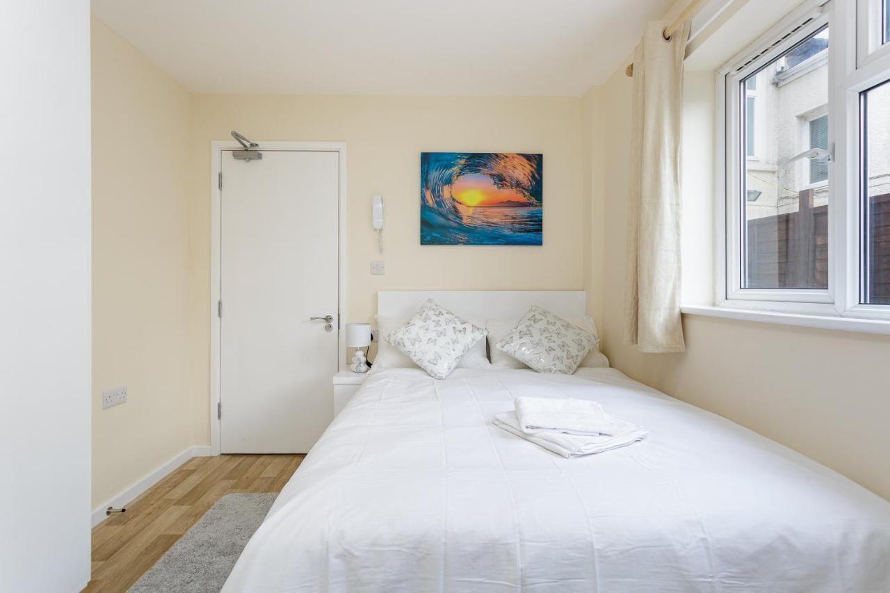 Blackberry - Stylish Self-Contained Flats In Soton City Centre Southampton Eksteriør billede