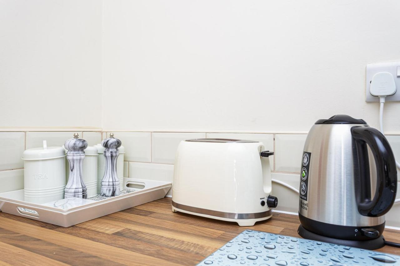 Blackberry - Stylish Self-Contained Flats In Soton City Centre Southampton Eksteriør billede