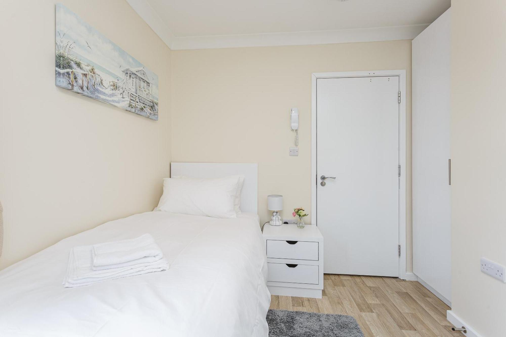 Blackberry - Stylish Self-Contained Flats In Soton City Centre Southampton Værelse billede