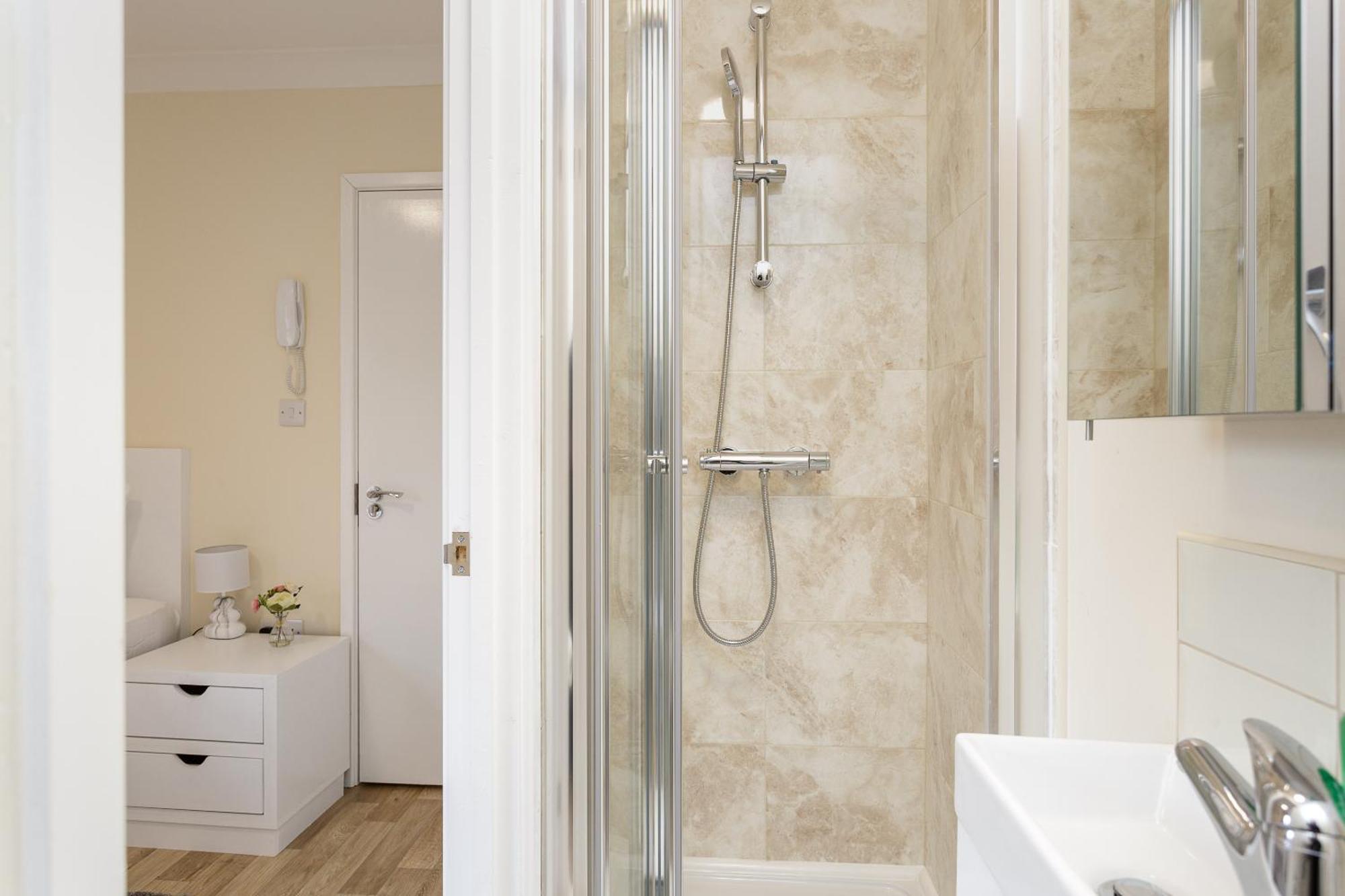 Blackberry - Stylish Self-Contained Flats In Soton City Centre Southampton Værelse billede