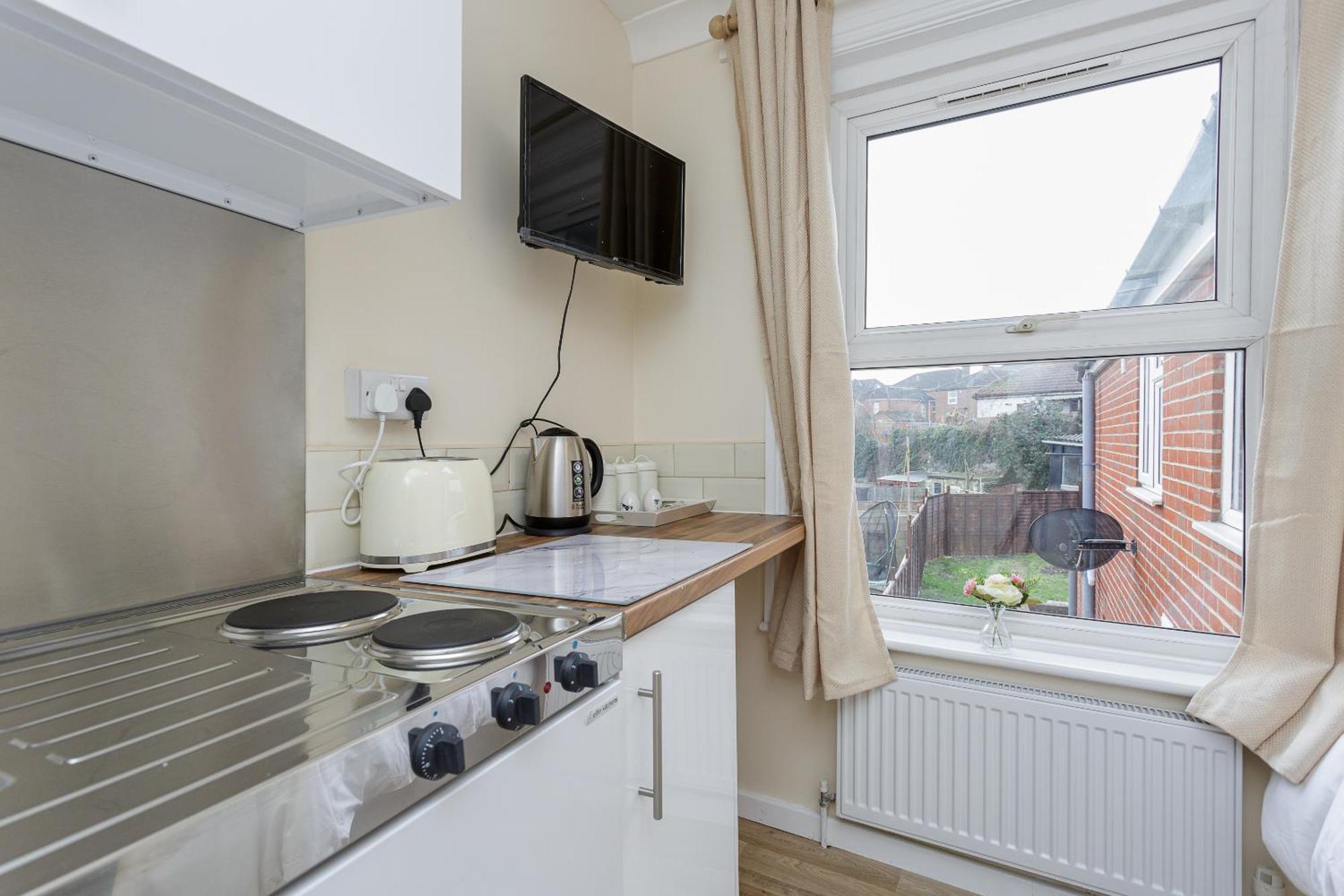 Blackberry - Stylish Self-Contained Flats In Soton City Centre Southampton Værelse billede